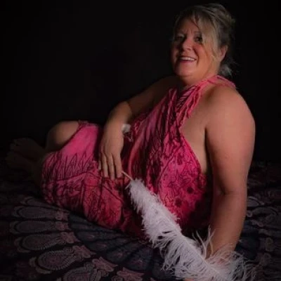 Das Massageparadies bei Indira, Escort, Oldenburg