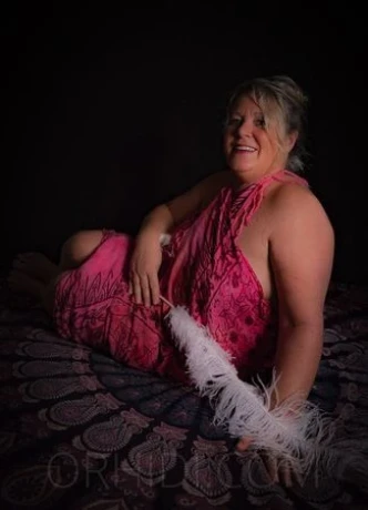 Das Massageparadies bei Indira — 1 / 6