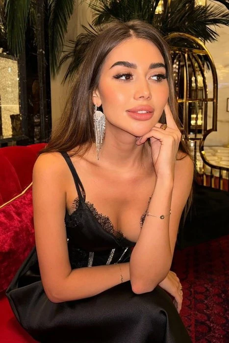 Amina, Escort, Dubai