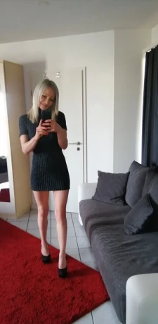 Suesse Sissy In Chur Echten Girlfriend Sex Top Service — 2 / 4