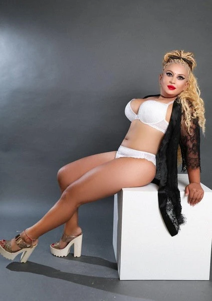 Sussy, Escort, Lausanne