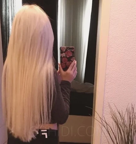 Deutsche Dame für Neuanfänger (echt/privat/diskret) — 16 / 23