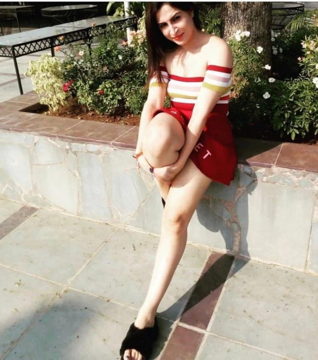 Priya — 2 / 3