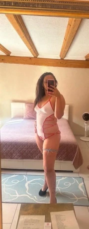 Mona - AV-Q**n - ACHTUNG NEUE ADRESSE — 1 / 3