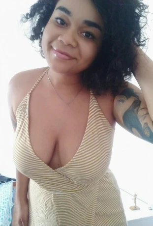 Tina Tavarez — 1 / 6