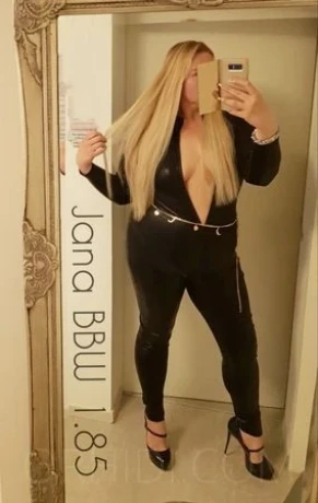 Jana BBW 1.85 - Deutsch & Privat — 4 / 11
