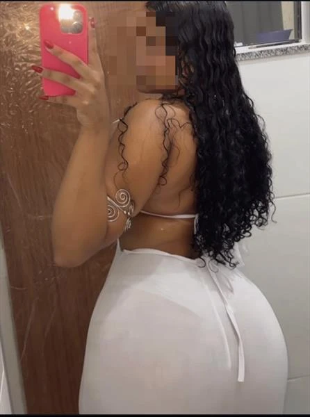 Andrea, Escort, Nassau