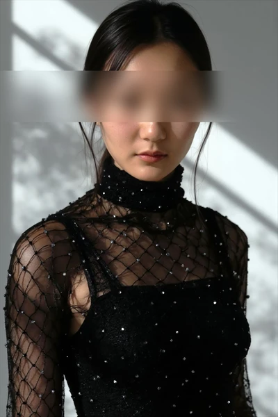 Aiko, Escort, Tokyo