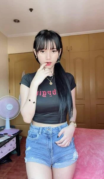 Angelica, Escort, Quezon