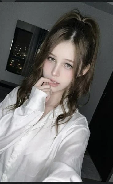 Julie, Escort, Cebuano
