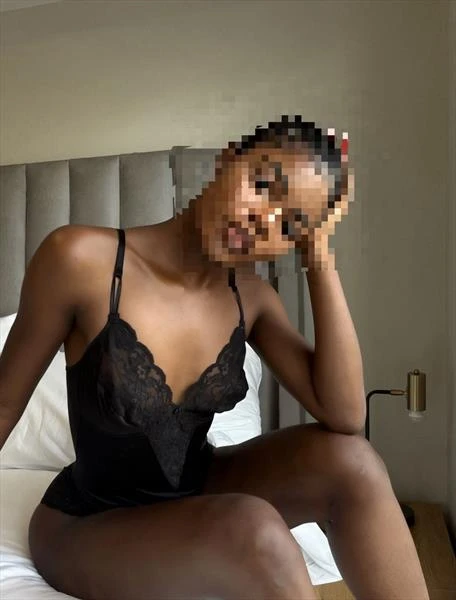 Ivie, Escort, Cape Town
