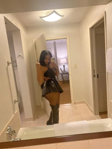 Joyce, Escort, Shanghai