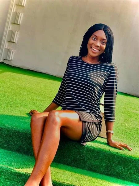 Becky, Escort, Accra