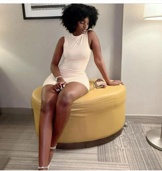 Mayra, Escort, Kampala