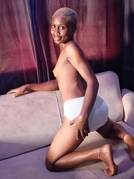 Ami, Escort, Accra