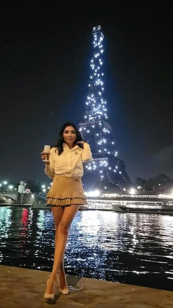 Saira party girl owo, Escort, Reykjavík