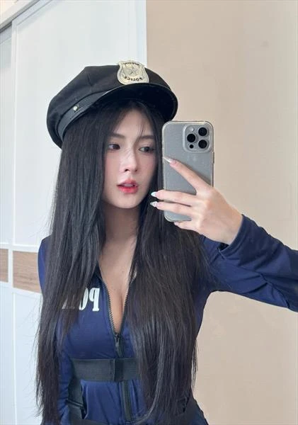 Sam, Escort, Ho Chi Minh City