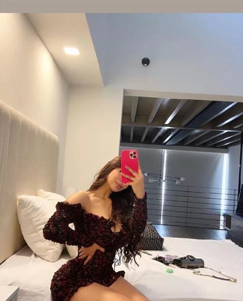 تاليا, Escort, Cairo