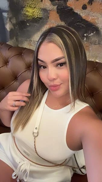 Antonella, Escort, Cali