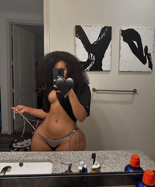 Camy, Escort, Dakar