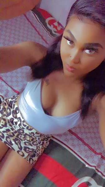 Queen: Skysha Queen, Escort, Accra