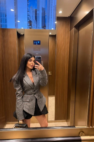 Liza — 1 / 2