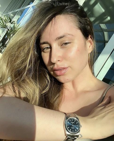 Milla Rodriguez, Escort, Hongguang Qidui