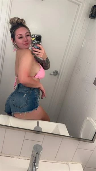 Linamaro, Escort, Zagreb