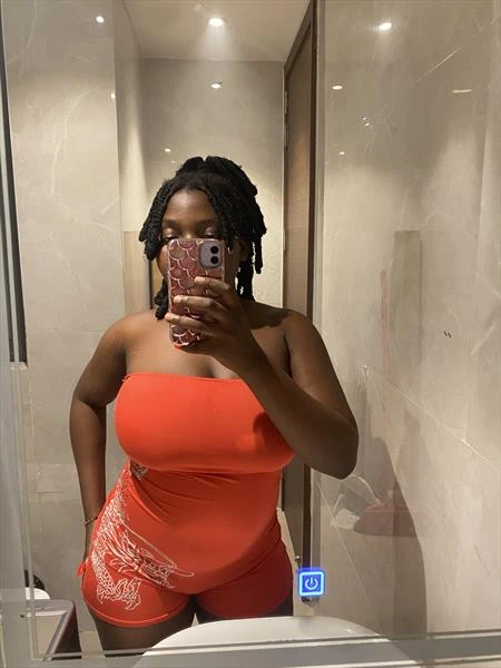 Mira, Escort, Accra