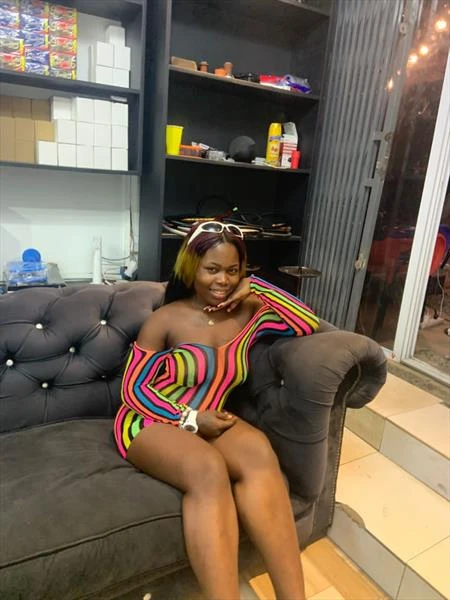 Strawberry 🍓, Escort, Accra