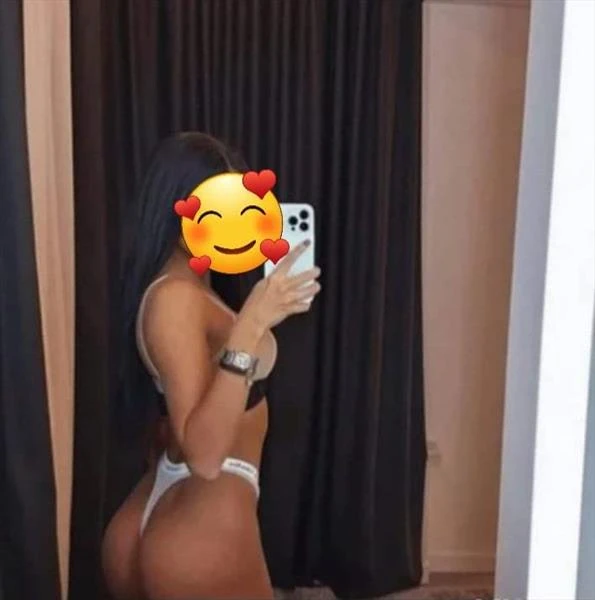 Karolina, Escort, Reykjavík