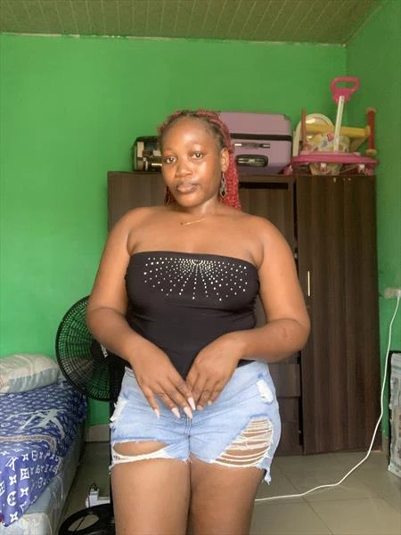 Chubby pretty, Escort, Accra