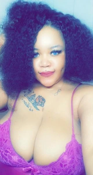 Soft, Escort, Accra