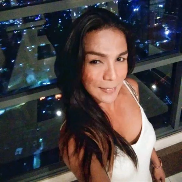 Jin dela vegah, Escort, Cebuano