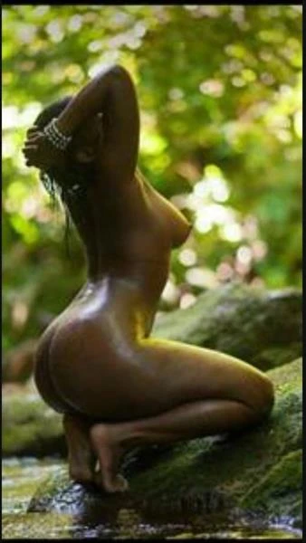 Bella, Escort, Kumasi
