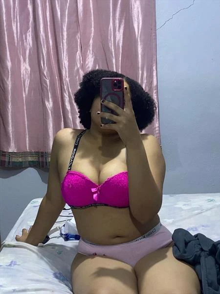 vangelly perez, Escort, Rosalie