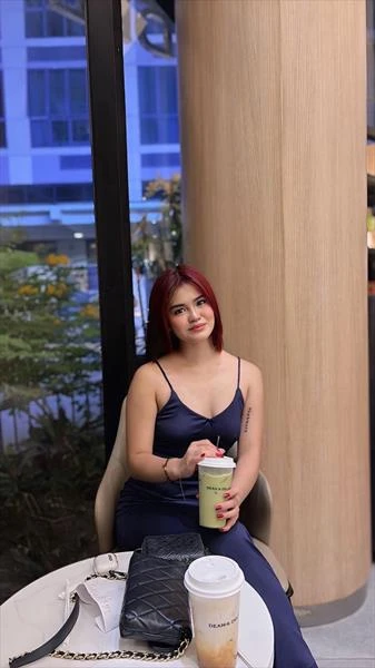 Elle, Escort, Cebuano