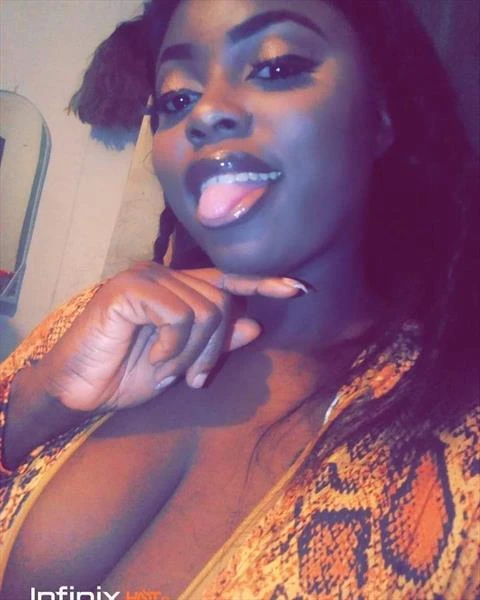 Sexy koko — 1 / 2