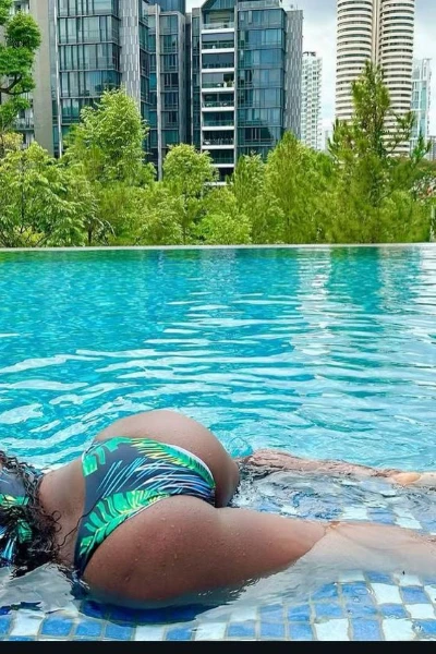 Jenny, Escort, Accra