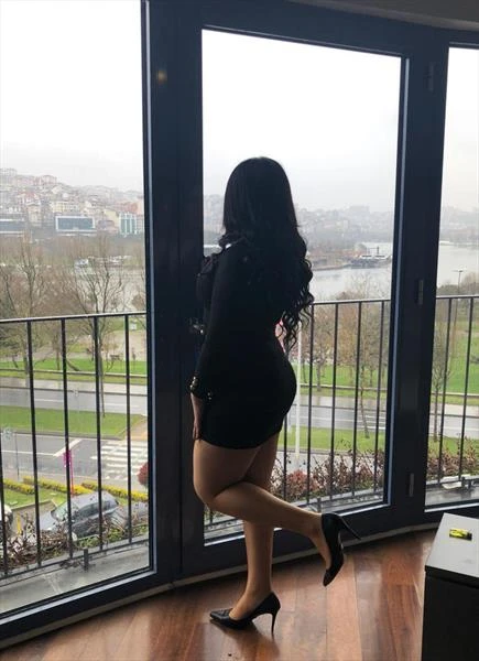 Ayşe, Escort, Baku