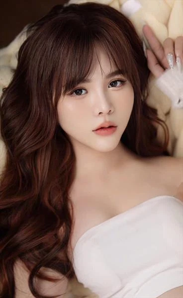 Lona, Escort, Hanoi