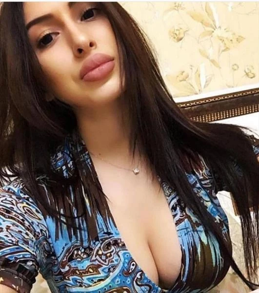 Feya, Escort, Baku
