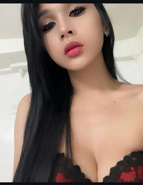 Andrea Slovack, Escort, Cebuano