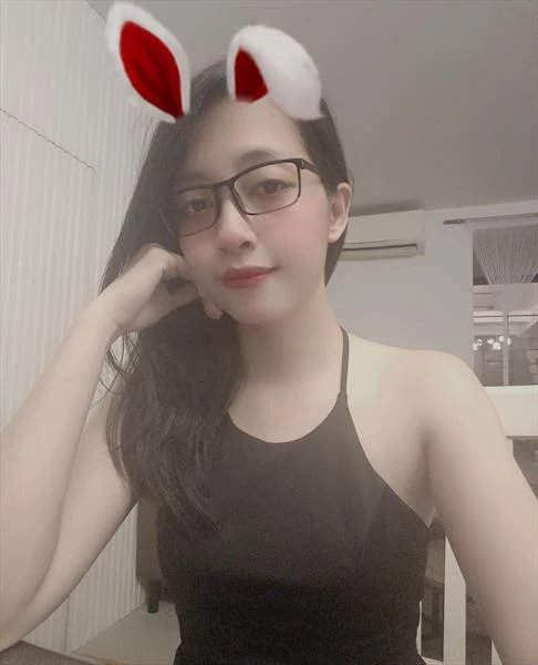 Tien, Escort, Ho Chi Minh City