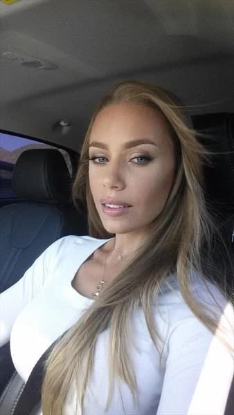 Karen, Escort, Port Elizabeth