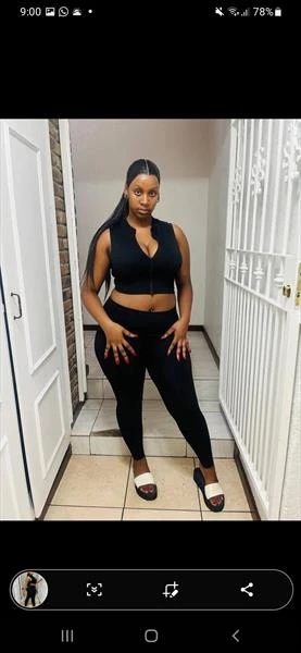Sheily, Escort, East London