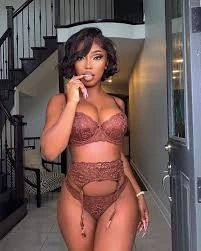 Romanda, Escort, Windhoek