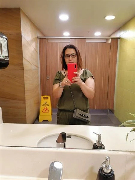 Athina, Escort, Muntinlupa