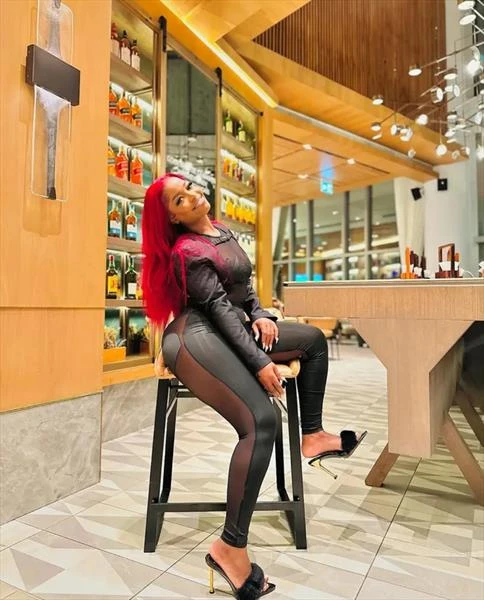 Stephanie, Escort, Accra