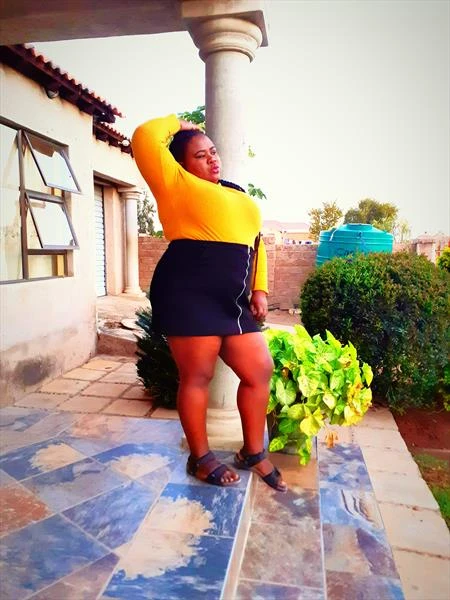Dineo, Escort, Pretoria